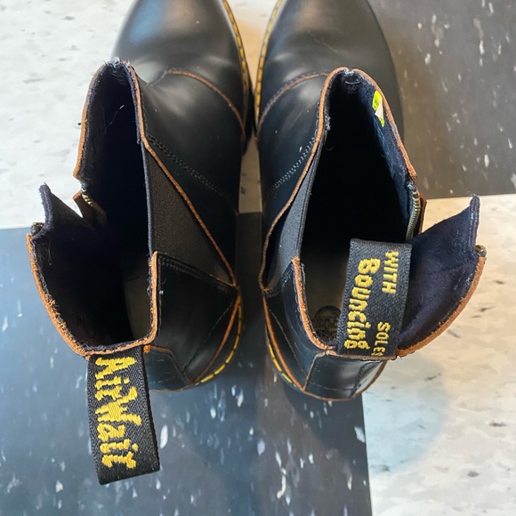 COPY - Brand new Dr Martens Ankle Boot - Picture 2 of 3